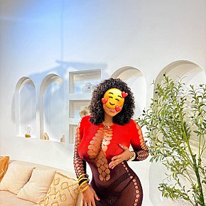 Sugar Completamente Natural escort in Accra offers sexo oral sem preservativo services