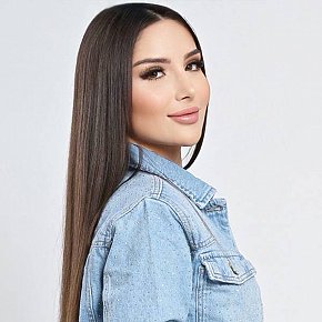 Fiery Vip Escort escort in London offers Posición 69 services