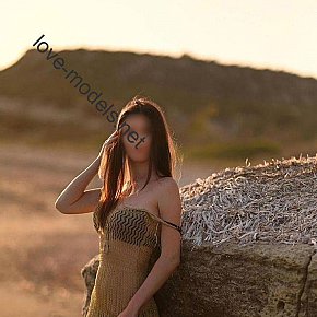 Aiza Model/Fost Model escort in Kiev offers Masaj la Prostată services