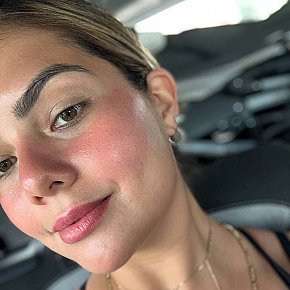 Gomez Model /Ex-model
 escort in Bordeaux