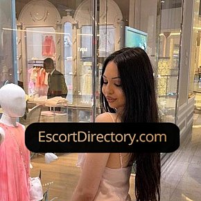 Isabella Vip Escort escort in Bucharest offers Submisso/Escravo (leve) services