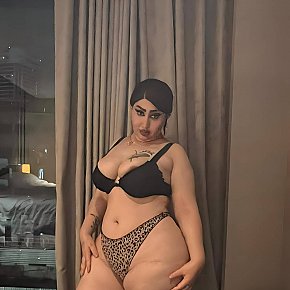 Milkykoky Model /Ex-model
 escort in Bangkok offers Erotic massage services