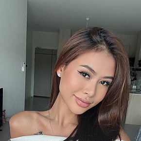 Lin escort in Phuket