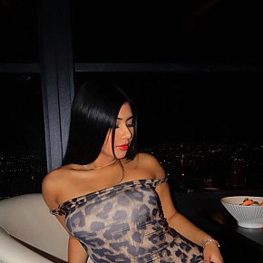 Monik Occasional
 escort in San Jose offers Handjob services