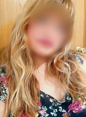 ElianaMassages Superpeituda escort in Barcelona offers Massagem intima services