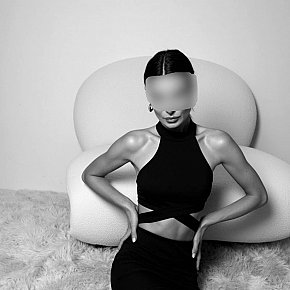 Viktoria-Elite Fitness Girl
 escort in Zurich offers Erotic massage services