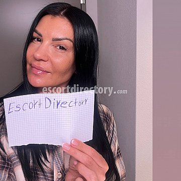 ViktoriaCZ Fitness Girl
 escort in Zurich offers Girlfriend Experience (GFE) services