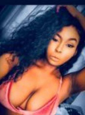 Kyera escort in London