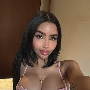 Aisha Model /Ex-model
 escort in Manila