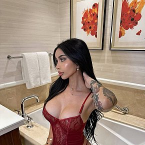 Aisha Model /Ex-model
 escort in Manila