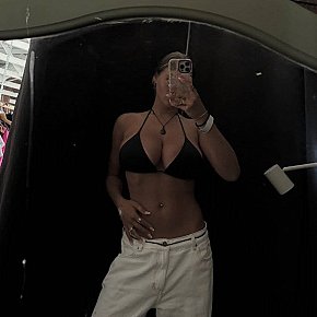 Isla All Natural
 escort in Bangkok offers Erotic massage services