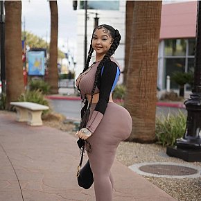 Clarisya Model /Ex-model
 escort in London offers French Kissing services