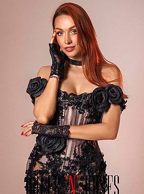 Paula All Natural
 escort in Singapore City offers Girlfriend Experience (GFE) services