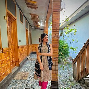 Shanaya escort in Dubai offers Girlfriend Experience (GFE) services