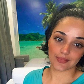 Lucy-Masseuse-SP escort in  offers Reizwäsche services