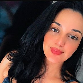 Lucy-Masseuse-SP escort in  offers Reizwäsche services