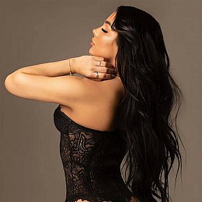 Belle All Natural
 escort in London offers Girlfriend Experience (GFE) services