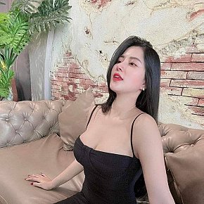 Thu-Tam escort in Doha offers Cum on Face services