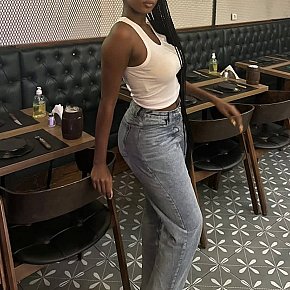 Lilly-Anal Großer Busen escort in Kampala offers Körperbesamung services