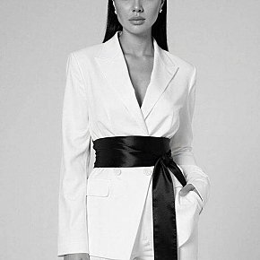 Valeri Vip Escort escort in London offers Experiência com garotas (GFE) services