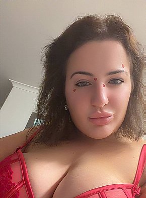 Isabella Sâni Mari
 escort in  offers Girlfriend Experience(GFE) services