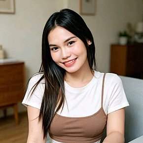 Ella Großer Hintern escort in Makati offers Girlfriend Experience (GFE) services