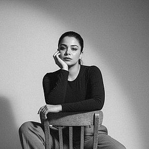 Aishwarya Super Busty
 escort in Dubai offers Anal Sex services