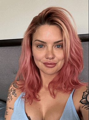 Amilia Studentessa Al College escort in Milan offers Sborrata in faccia services