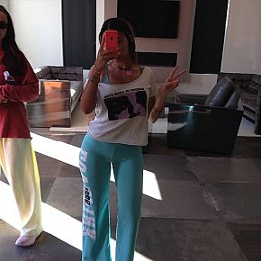 Aira Occasional
 escort in Bangkok offers Cumshot on body (COB) services