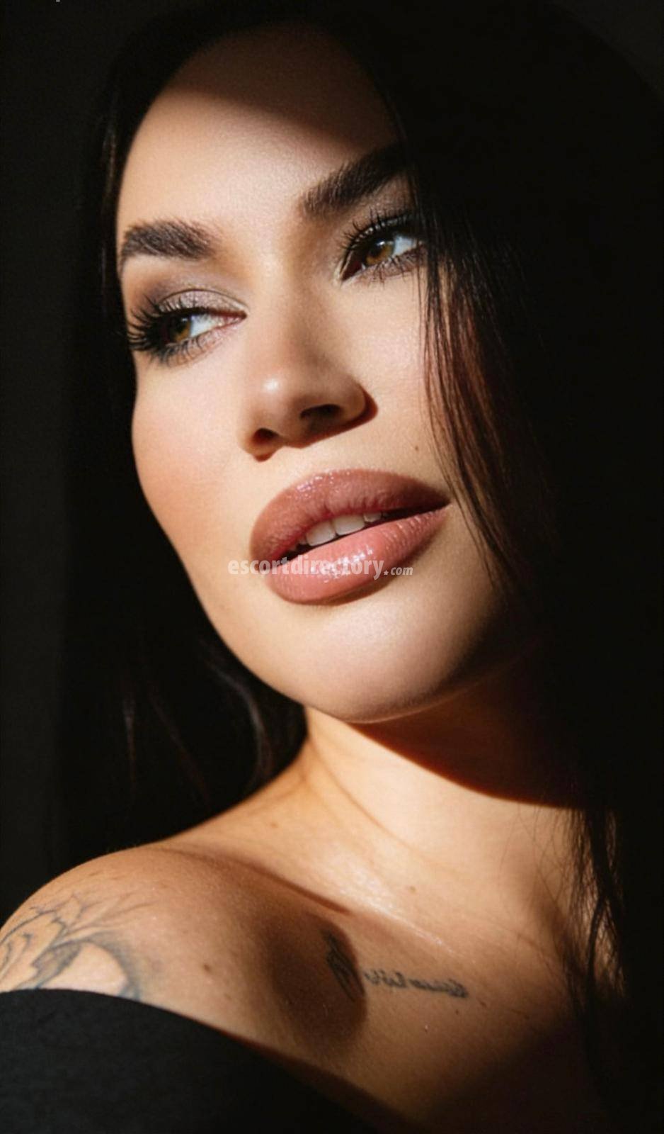 Lina, escort in Prague