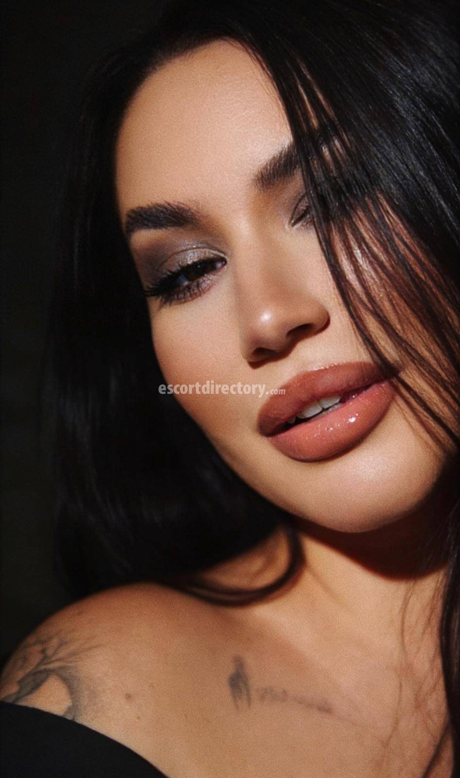 Lina, escort in Prague
