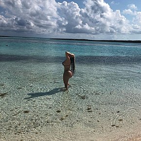 Bimbo-doll Super Booty
 escort in Phuket