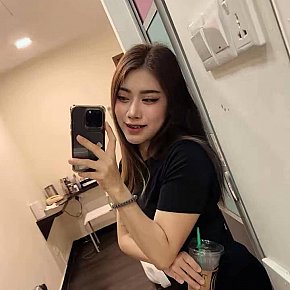 Pami Petite
 escort in Muscat