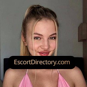 Kate Vip Escort escort in Warsaw offers Masturbate services