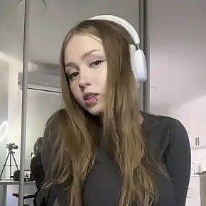 Ava All Natural
 escort in Bangkok offers Erotic massage services