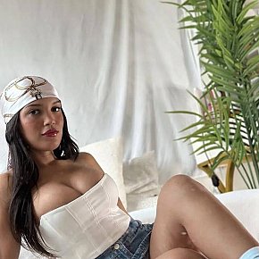 Kiana-Kelly Vip Escort escort in Hamilton offers Sex in Different Positions services