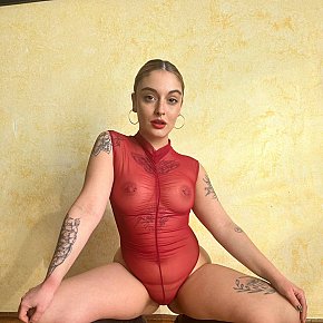 Lana Completamente Naturale escort in Montpellier offers Massaggio erotico services