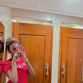 Martha Petite escort in Kampala offers Analsex services