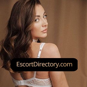 Linda Vip Escort escort in  offers Massage érotique services