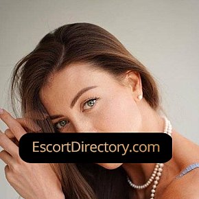 Linda Vip Escort escort in  offers Massage érotique services