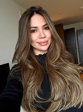 Anne escort in London offers Girlfriend Experience (GFE) services