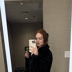 Michelle Occasional
 escort in Vienna offers Cum in Mouth services