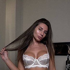 Rose performs Girlfriend Experience(GFE), escort in Bangkok