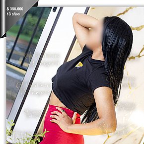 MELODY-EROTICAS Super Booty
 escort in Bogota offers Intimate massage services