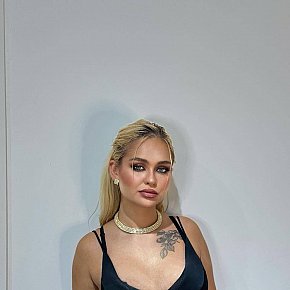 Barbie Vip Escort escort in Dubai offers Sborrata in faccia services