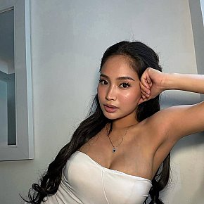 Erna escort in Singapore City