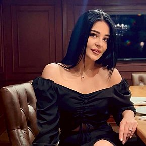 Janna Vip Escort escort in Dubai offers French Kissing services