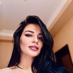 Janna Vip Escort escort in Dubai offers French Kissing services