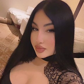 Kraidy Vip Escort escort in Dubai offers Cumshot on body (COB) services