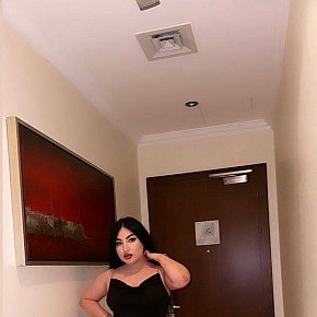 Kraidy Vip Escort escort in Dubai offers Cumshot on body (COB) services
